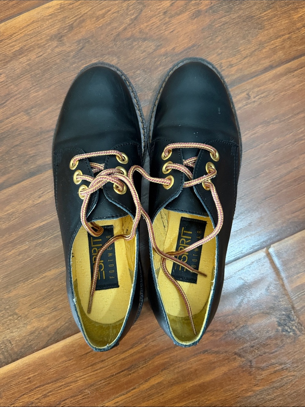 Esprit Women’s Black Chukka Boots with Gold Eyelets and Tan Laces. NWOT